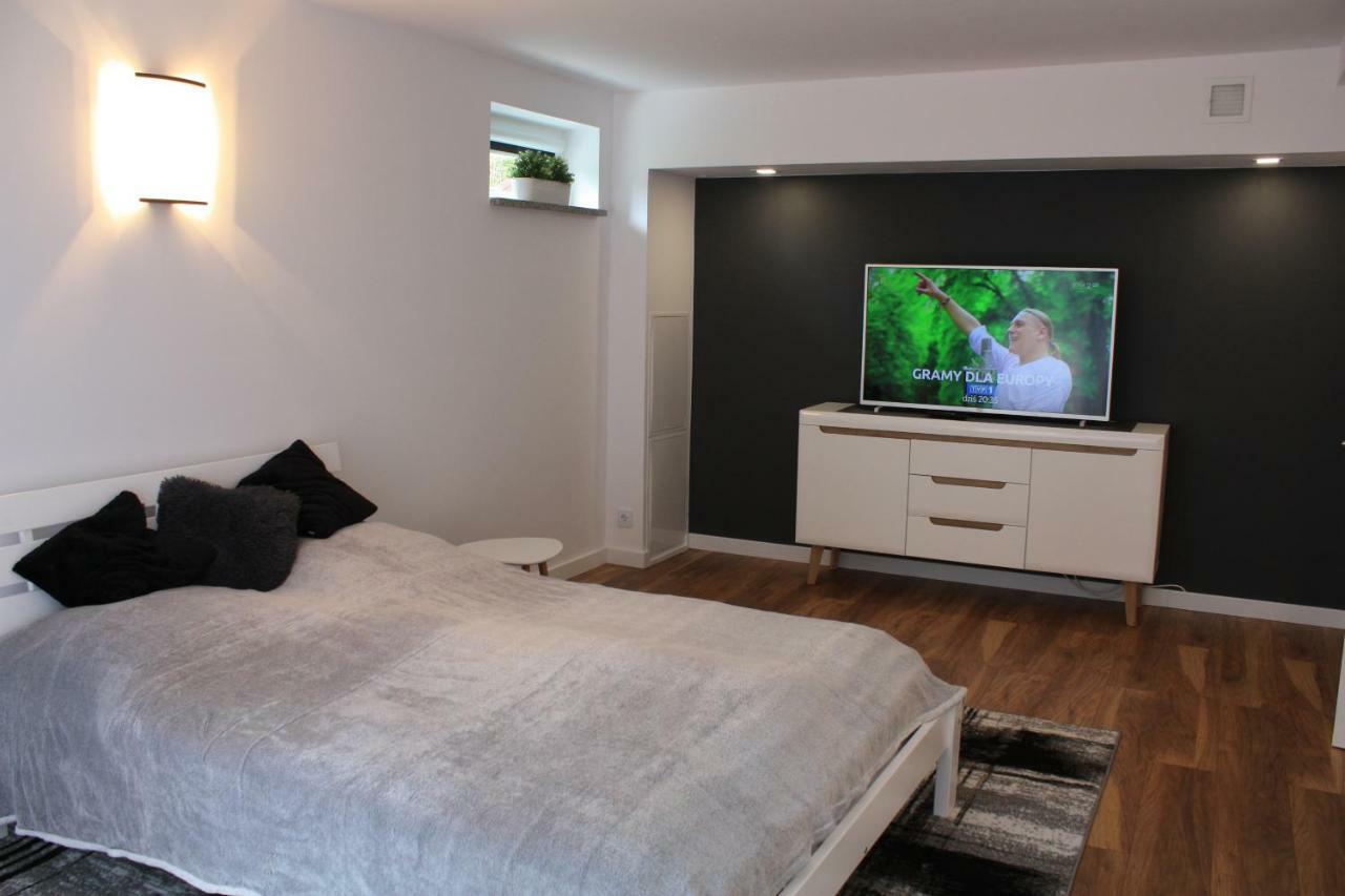 Villa Lupus - Apartament Z Prywatna Sauna 스클라르스카포렘바 외부 사진